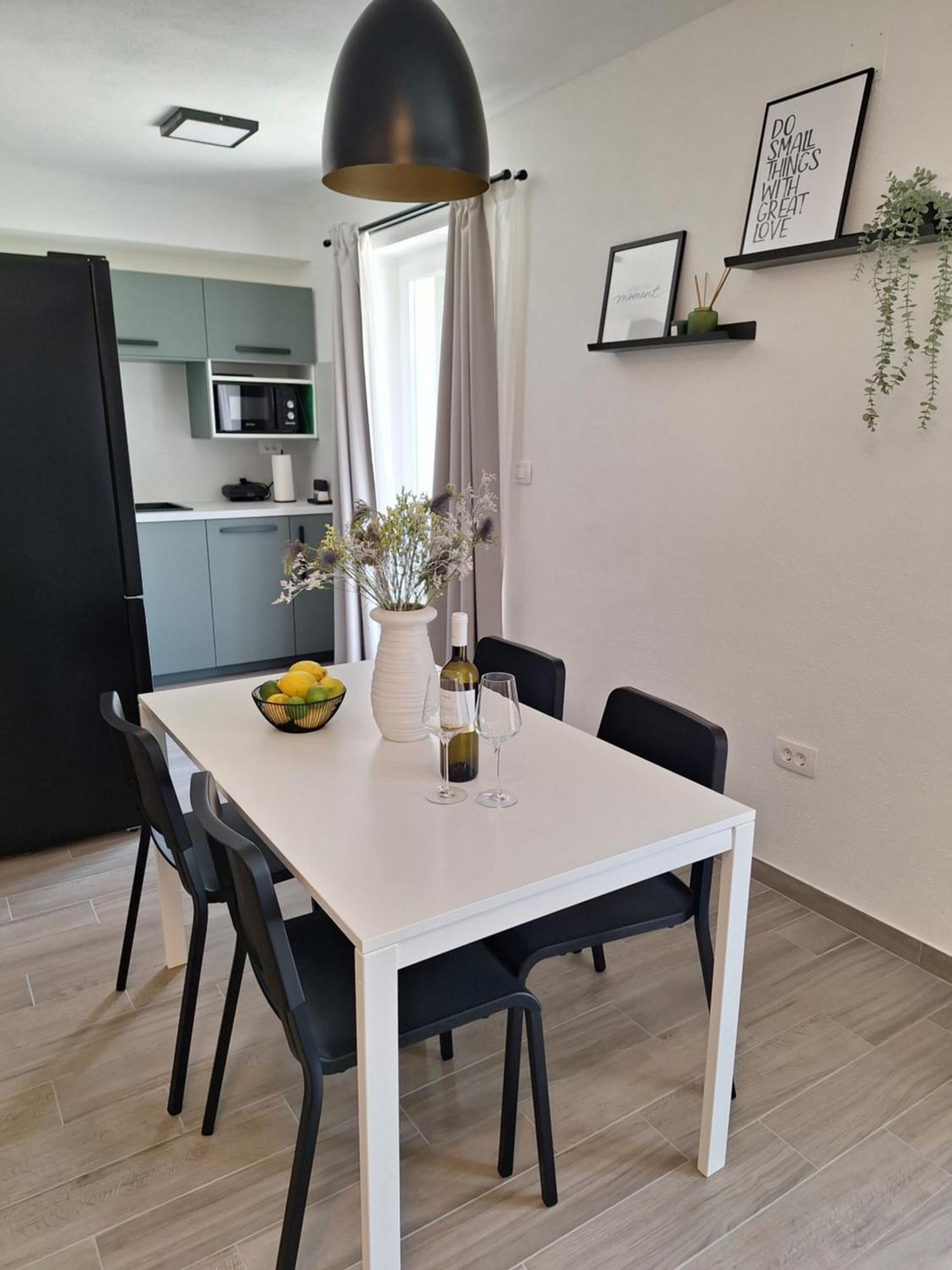 Mimi Apartament *