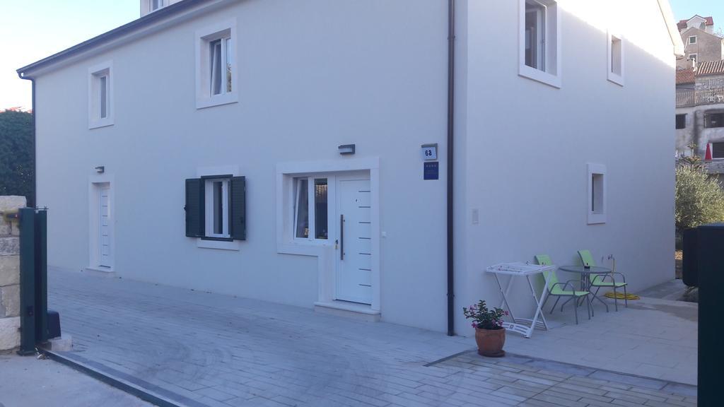 Mimi Apartament *