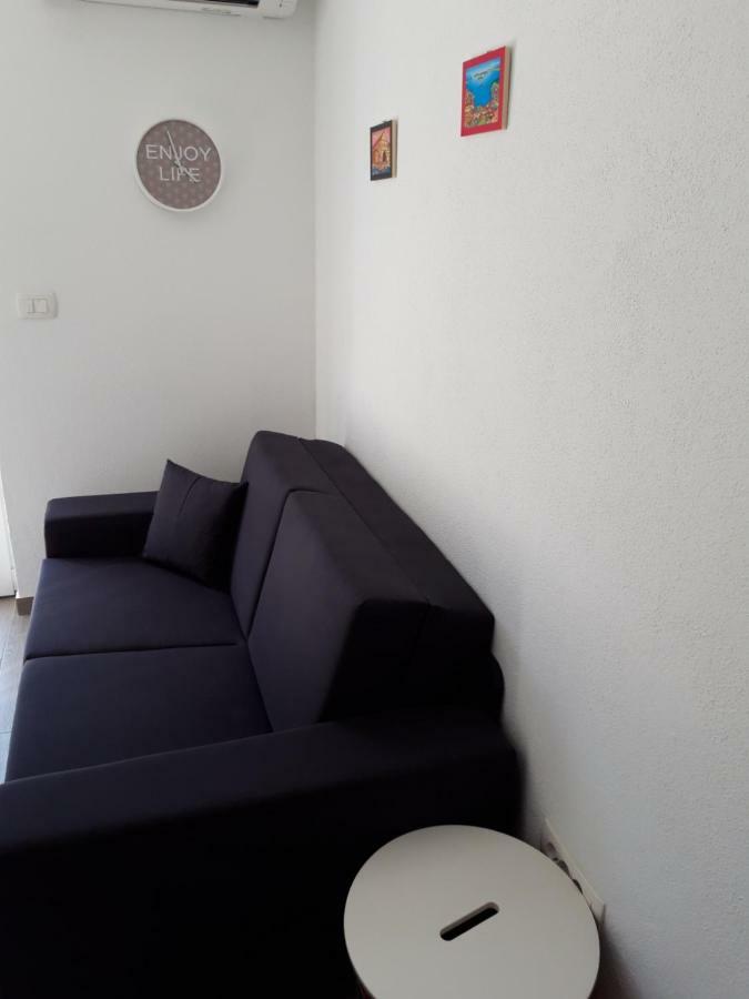 Apartament Mimi *